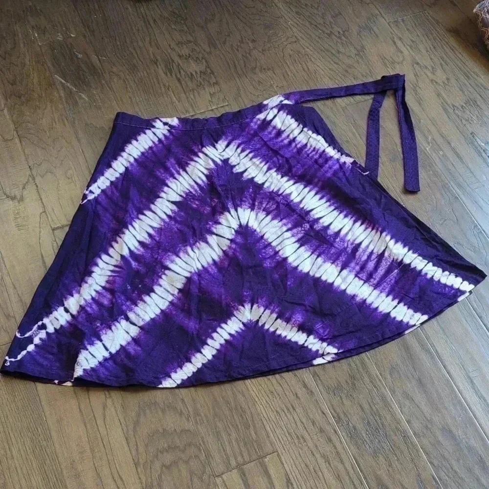 Wrap Around Tie Dye Skirt - Picture 2 of 4